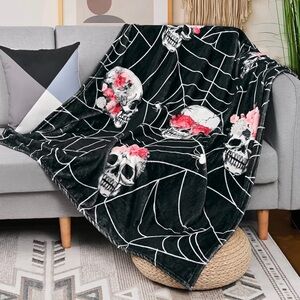Halloween Themed Soft Fleece Throw Blanket 50”x60”